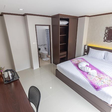 Готель The Chic Patong Номер фото