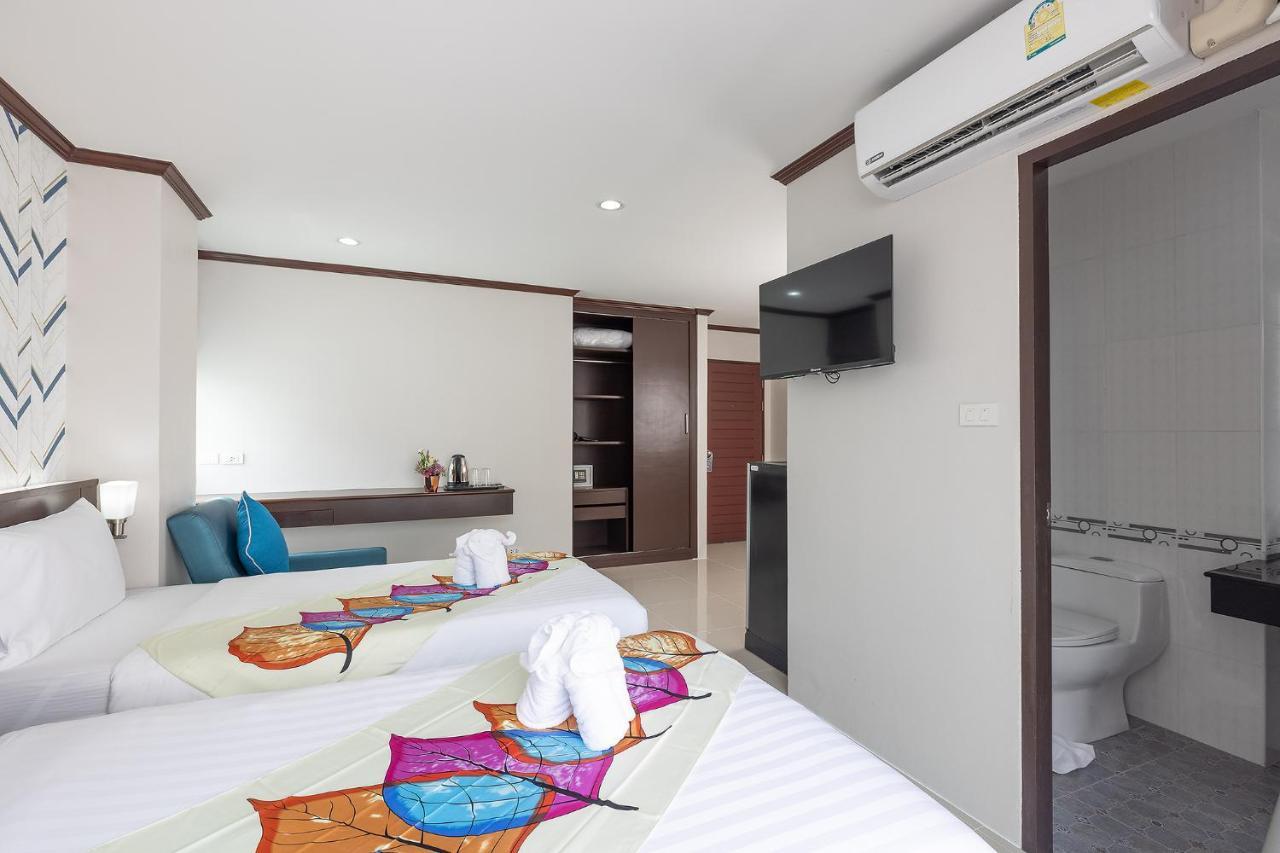 Готель The Chic Patong Екстер'єр фото